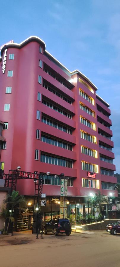 Yaahot Yaoundé Exterior foto